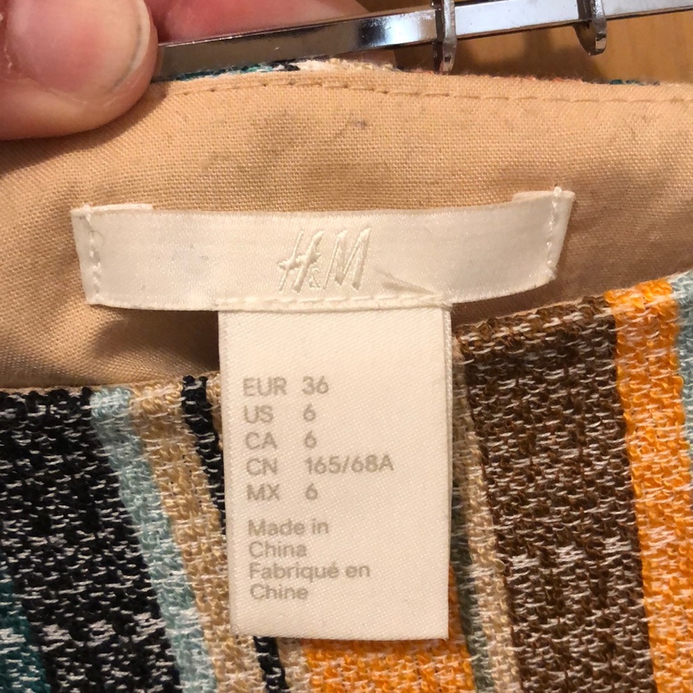 H&M colorful striped skirt!size 36 - Picture 2 of 2